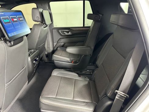 Used 2024 Chevrolet Tahoe High Country w/ Advanced Technology Package AWD/4WD image 31