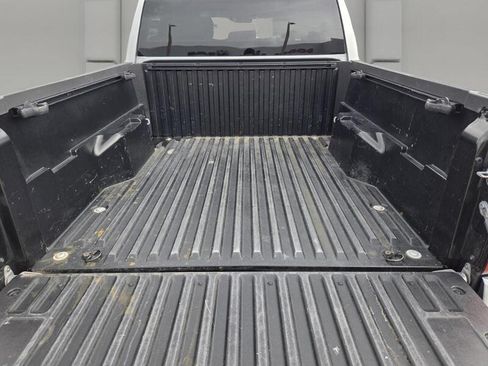 Used 2024 Toyota Tacoma SR5 RWD image 15