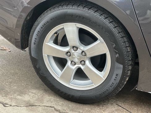 Used 2014 Chevrolet Cruze LT image 4