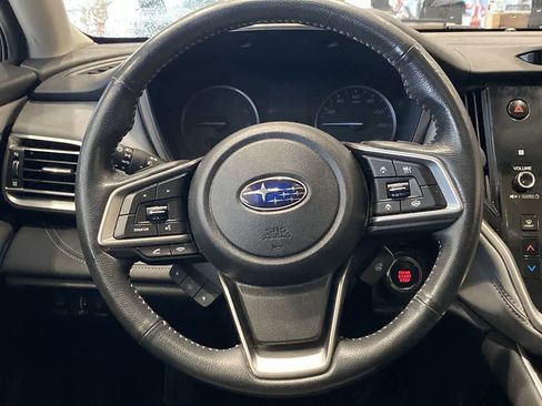 Used 2021 Subaru Outback Limited image 17