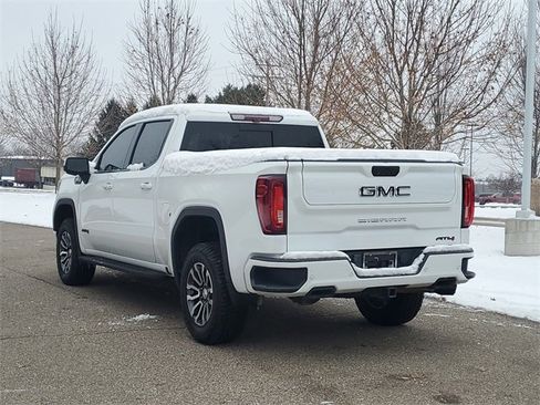 Used 2021 GMC Sierra 1500 AT4 w/ AT4 Premium Package image 3