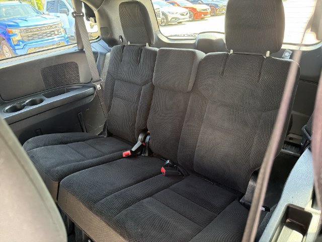 Used 2018 Dodge Grand Caravan SE FWD image 25