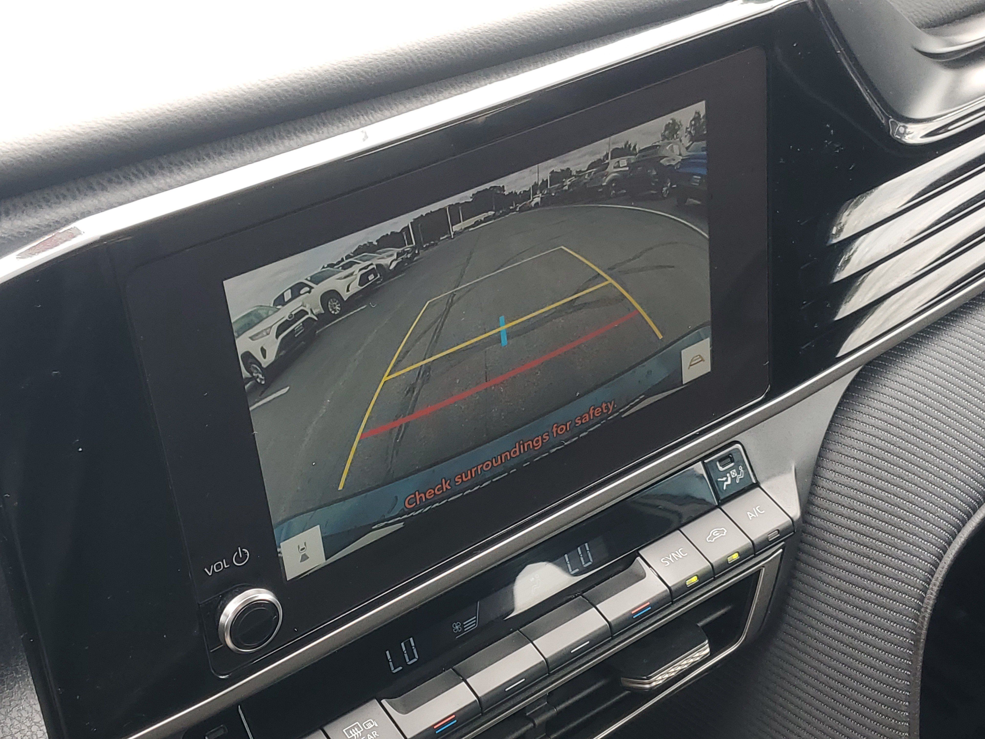 Certified 2025 Toyota Camry SE FWD image 27