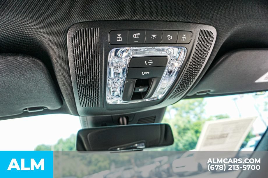 Used 2024 Mercedes-Benz GLA 250 w/ Exclusive Package image 32