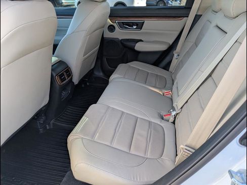 Certified 2022 Honda CR-V Touring image 16
