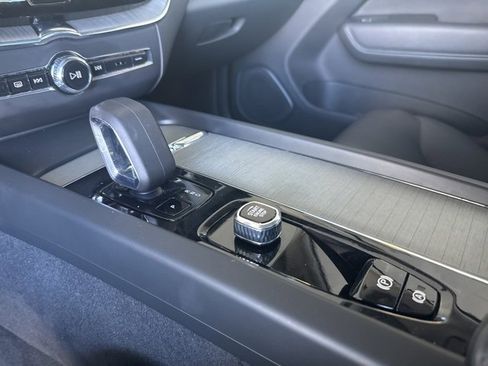 Certified 2025 Volvo XC60 B5 Plus w/ Climate Package image 6