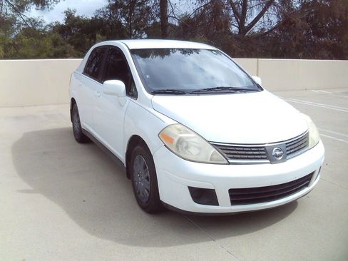 Used 2008 Nissan Versa 1.8 S w/ PWR Pkg FWD image 5