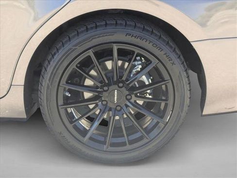 Used 2024 Toyota Camry LE FWD image 23