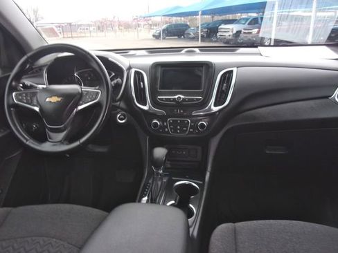 Used 2024 Chevrolet Equinox LT w/ LPO, Floor Liner Package image 18