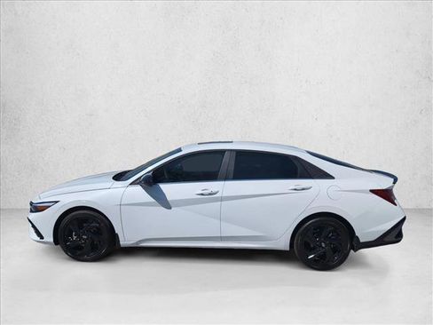 New 2026 Hyundai Elantra SEL Sport Premium image 5