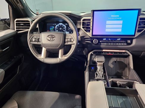 Certified 2025 Toyota Tundra Limited image 9