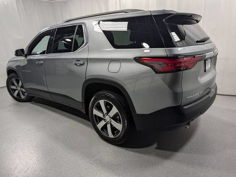 Used 2023 Chevrolet Traverse LT w/ LT Premium Package AWD/4WD image 7