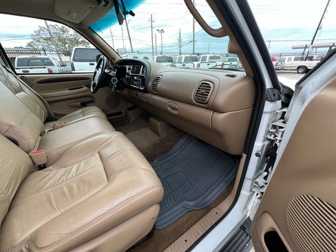 Used 1999 Dodge Ram 2500 Truck 2WD Quad Cab image 55