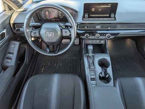 Used 2025 Honda Civic Sport image 6