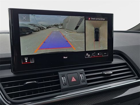 Used 2024 Audi SQ5 Prestige image 27