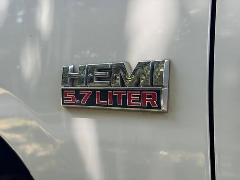 Used 2018 RAM 1500 Big Horn AWD/4WD image 24