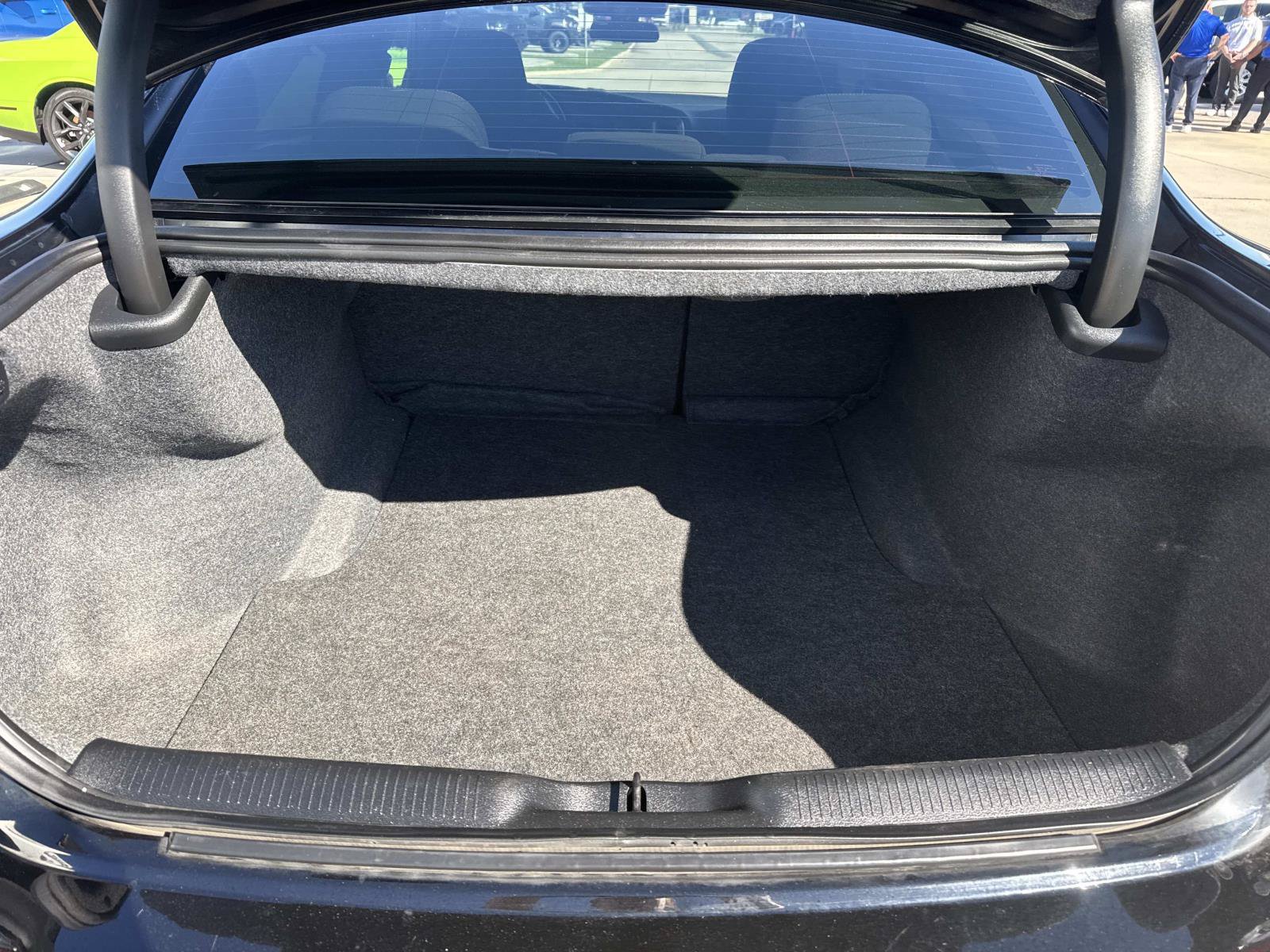 Used 2021 Dodge Charger SXT w/ Blacktop Package RWD image 8