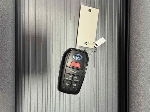 Used 2024 Toyota Sienna XSE image 37