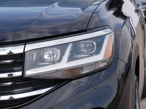 Certified 2023 Volkswagen Atlas SEL image 10