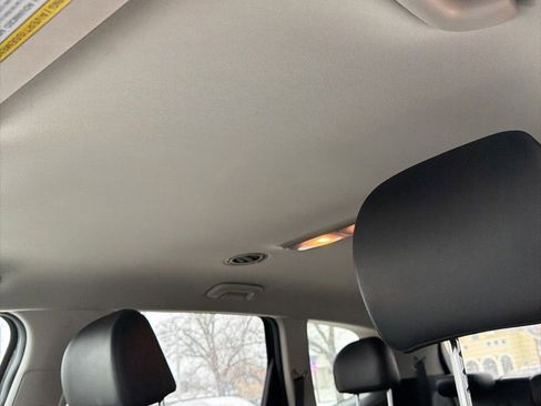 Used 2023 Kia Telluride S image 13