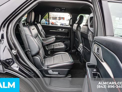 Used 2025 Ford Explorer ST-Line AWD/4WD image 23
