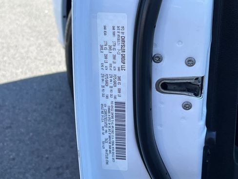 Used 2014 RAM 1500 Sport image 28