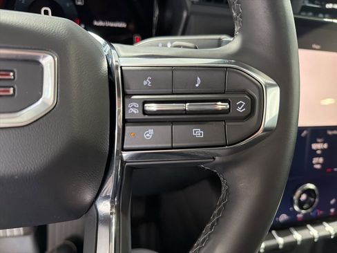 Certified 2025 GMC Terrain Elevation AWD/4WD image 30