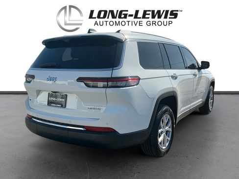 Used 2022 Jeep Grand Cherokee L Limited w/ Luxury Tech Group II RWD image 7