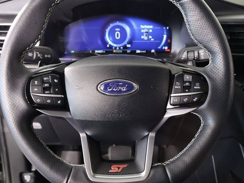 Used 2024 Ford Explorer ST w/ Equipment Group 401A image 3