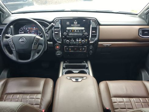 Used 2024 Nissan Titan Platinum Reserve w/ Moonroof Package image 15