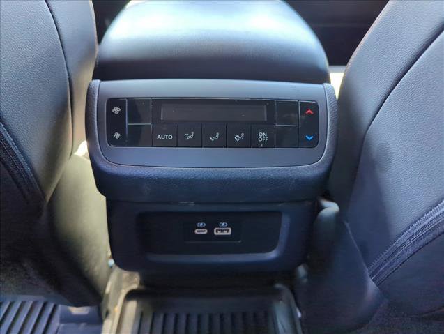 Used 2024 Nissan Pathfinder Rock Creek AWD/4WD image 21