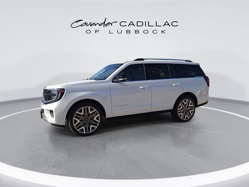 Used 2025 Ford Expedition Platinum w/ Platinum Ultimate Package image 5