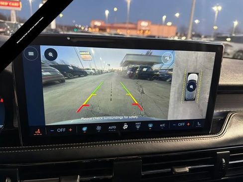 Used 2024 Lincoln Corsair AWD w/ Equipment Group 102A image 26