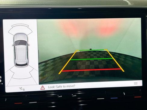 New 2026 Volkswagen Atlas Cross Sport SE image 16