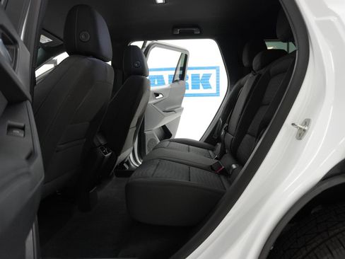 New 2026 Chevrolet Equinox LT image 30