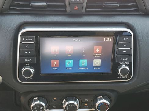 Used 2024 Nissan Versa S w/ Trunk Package image 16