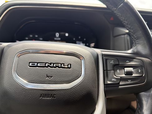 Used 2023 GMC Yukon Denali w/ Denali Reserve Package AWD/4WD image 33