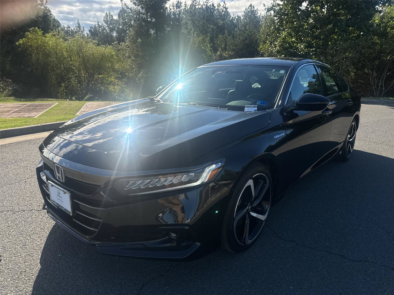 Certified 2022 Honda Accord Sport image 3