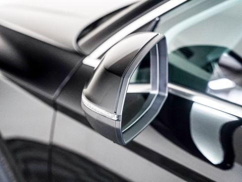 Used 2023 Audi Q5 2.0T Premium Plus w/ Premium Plus Package image 25