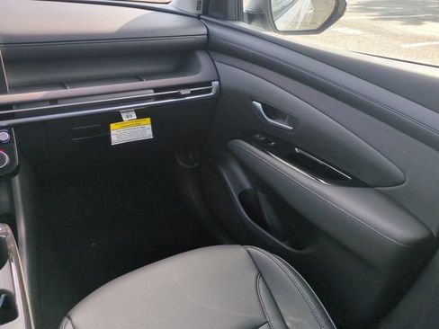 Used 2026 Hyundai Tucson Limited FWD image 15