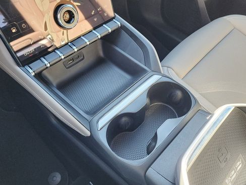 New 2026 GMC Terrain Elevation w/ Elevation Premium Package image 31