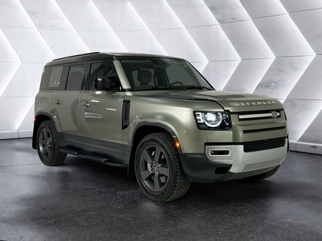 Used 2025 Land Rover Defender 110 S AWD/4WD image 1