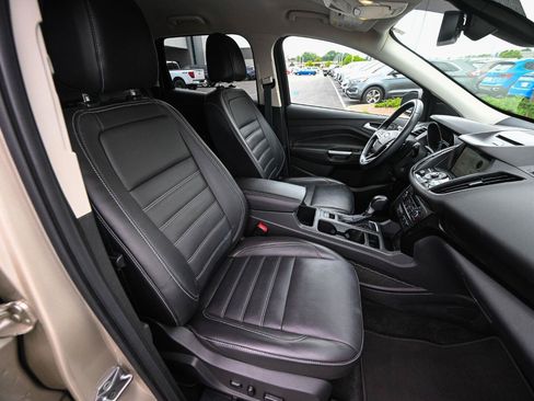 Used 2017 Ford Escape Titanium AWD/4WD image 26