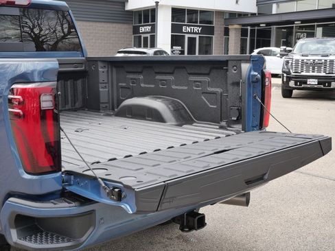 New 2026 GMC Sierra 3500 Denali w/ Denali Reserve Package AWD/4WD image 30