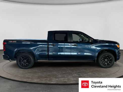 Used 2022 Chevrolet Silverado 1500 Custom AWD/4WD image 4