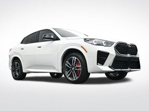 New 2026 BMW X2 xDrive28i w/ Technology Package AWD/4WD image 31