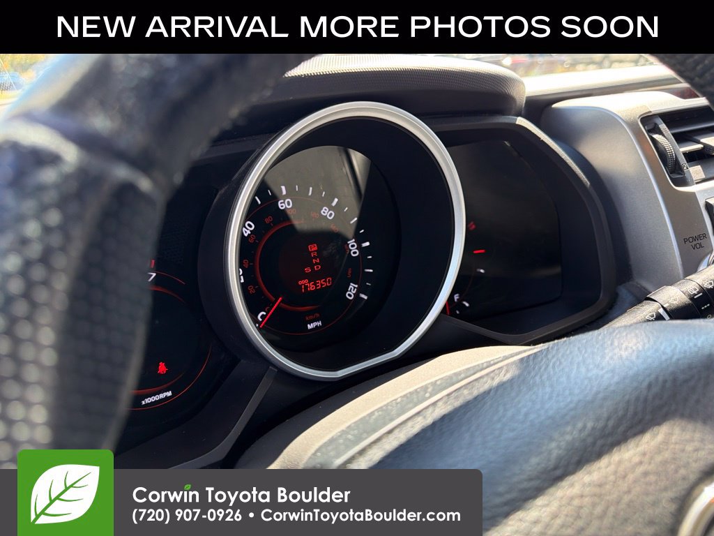 Used 2010 Toyota 4Runner Limited AWD/4WD image 11
