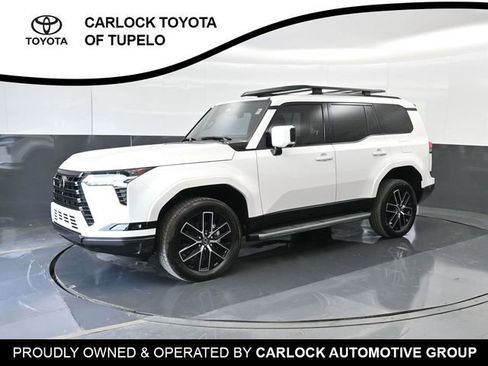 Used 2024 Lexus GX 550 w/ Accessory Package (Z1) AWD/4WD image 8