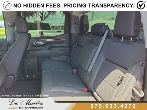 Used 2023 GMC Sierra 1500 Elevation RWD image 9
