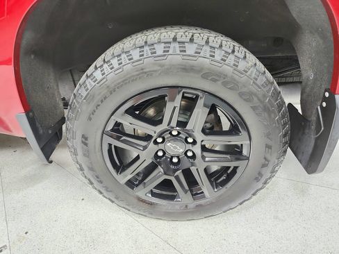 Used 2022 Chevrolet Silverado 1500 RST w/ Convenience Package II AWD/4WD image 54